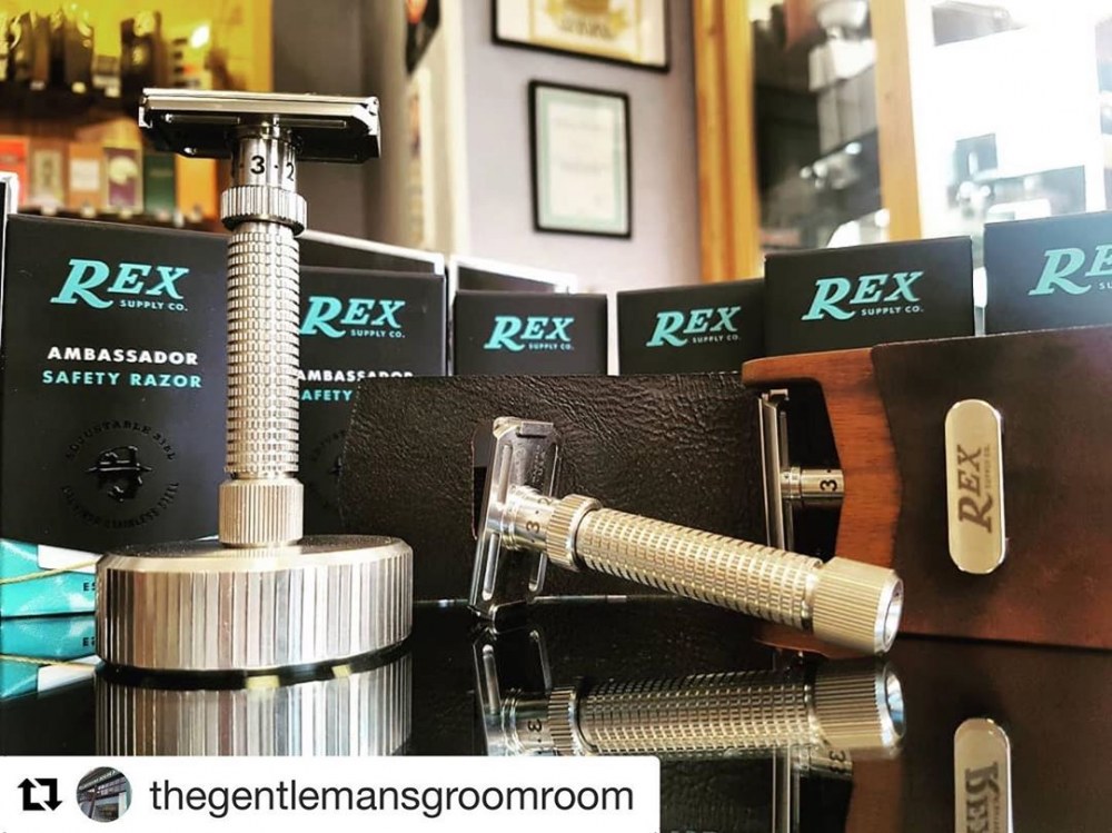 Rex Supply Co. Ambassador 刮鬍刀座